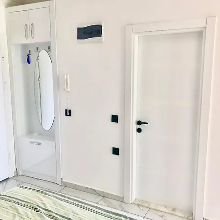 Apartment Sea Breeze Avsallar 78 *